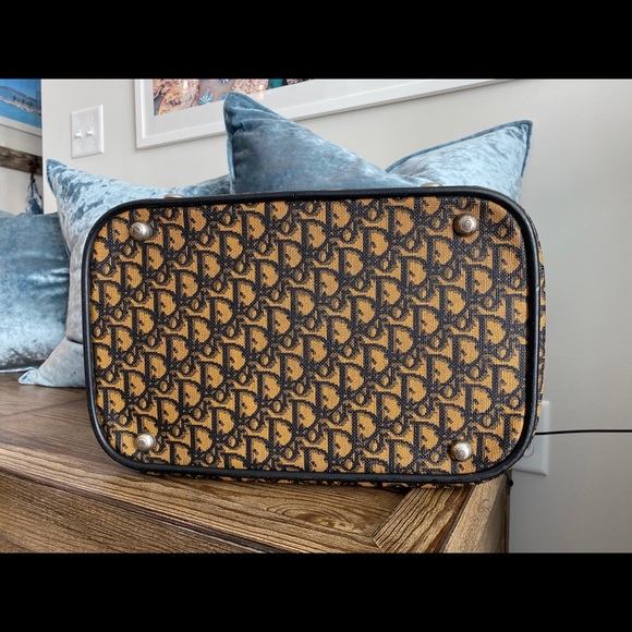 Vintage Christian Dior TrotterTrain Cosmetics Case - Picture 7 of 16